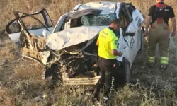 Şırnak’ta Otomobil Tarlaya Uçtu: 1 Ölü, 2 Yaralı