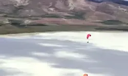 Yağışlarla Yeniden Dolan Akgöl’ü Paraşüt Gösterisiyle Tanıttılar