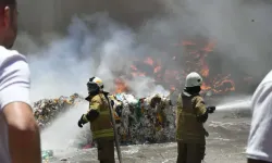 Bornova'da Ot Yangını Büyümeden Söndürüldü
