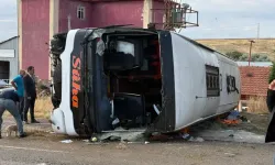 Kırıkkale'de Yolcu Otobüsü Devrildi: 1 Ölü, 40 Yaralı