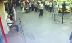 Otogara Babasını Almaya Gelen Taksici İle Duraktaki Şoförler Arasında Bıçaklı Kavga: 2 Yaralı