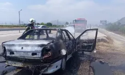 Kozan'da Otomobil Yandı