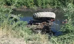 Traktörün Altında Kalan Sürücü Ağır Yaralandı