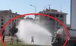 39 Derecede Çocuklar, Belediye Aracından Püskürtülen Suyla Serinledi