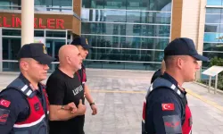 Uyuşturucu Operasyonunda Gözaltına Alınan Yönetmen E.A İle Kardeşi Adliyeye Sevk Edildi