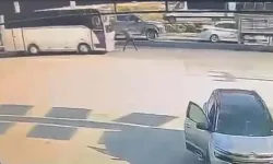 Emniyet Şeridinde Midibüsün Çarptığı Servis Şoförü Öldü