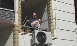 Yangında Mahsur Kalan Bedensel Engelliyi İtfaiye Ekipleri Kurtardı