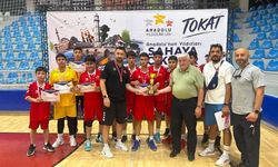ANALİG Hentbol’da Çifte Başarı: Kız ve Erkek Takımlarımız Türkiye Şampiyonası’nda!