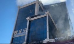 Tokat’ta İş Merkezinde Yangın Çıktı