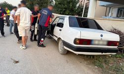 Erbaa`da Düğün Konvoyundaki Araçtan Dumanlar Çıktı: İtfaiye Müdahale Etti