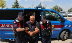 2 Arkadaşını 9 Kurşunla Öldüren Şüpheli Saklandığı Evde Yakalandı