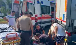 Kamyona Çarpan Motosikletin Sürücüsü Yaralandı