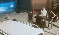 Zeytinburnu'nda Sokak Ortasında Bıçaklı Saldırı Kamerada