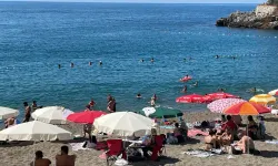 Zonguldak’ta 4 Günlük Denize Girme Yasağı Sona Erdi, Plaj Doldu