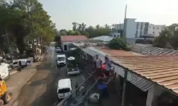 Patrondan Çatıda Güneş Altında Çalışan İşçilere Dronla Soğuk İçecek Servisi