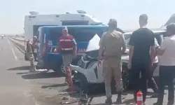 Diyarbakır’da TIR İle Otomobil Çarpıştı: 1’i Ağır, 4 Yaralı