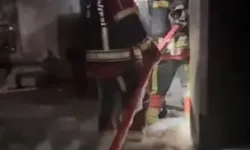 Bodrum Katında Yangın Çıktı; Üst Katlarda Mahsur Kalanları İtfaiye Kurtardı