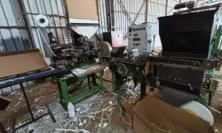Besihane Görünümlü Kaçak Sigara Fabrikasına Operasyon