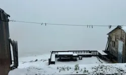 Rize'nin Yükseklerine Kar Yağdı