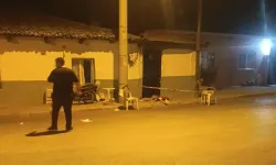 Tartıştığı Eşi Ve Kızını Bıçakla Yaraladı