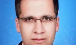 Devrilen Traktörün Altında Kalan Öğretmen Hayatını Kaybetti