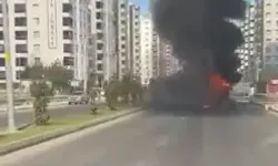 Seyir Halindeyken Alev Alan Otobüs Yandı