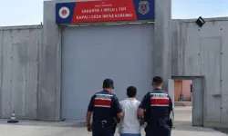 Sakarya'da 6 Kilo Esrar İle 102 Kök Kenevir Ele Geçirildi; 4 Tutuklama