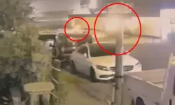 Park Halindeki Otomobili Ateşe Verdiler; O Anlar Kamerada