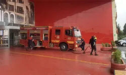 AVM'deki Teknoloji Mağazasında Yangın