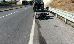 Niğde’de Motosiklet Traktöre Çarptı: 2 Yaralı