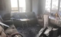 Daire Yangında Hasar Gördü