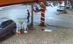 Otomobil İle Çarpışan Motosikletin Sürücüsü Ağır Yaralandı