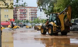 Diyarbakır’da Sağanak Ve Dolu Etkili Oldu