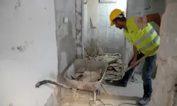 Çukurova'da Kapalı Semt Pazarları Yenileniyor