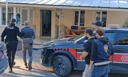 Çekmeköy’de 2 İşçiyi Uzun Namlulu Silahla Tehdit Eden 2 Şüpheli Yakalandı