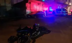 Rögar Kapağına Çarpan Motosikletin Sürücüsü Ağır Yaralı