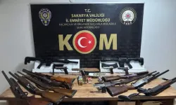 Sakarya’da Ruhsatsız Silah Ve Kaçak Ürün Operasyonu