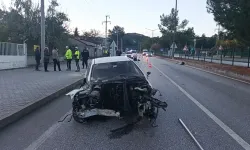 2 Otomobil Çarpıştı: 1 Yaralı