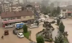 Zonguldak’ta Cadde Ve Sokaklar Göle Döndü