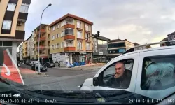 Ümraniye’de Trafikte Yol Verme Tartışması; 'Arabanı Parçalarım Senin'