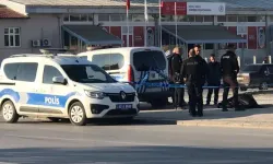 Kaldırımda Ölü Bulundu