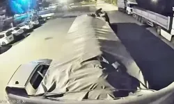 TIR’dan Şeker Hırsızlığı Kamerada