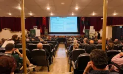 İzmir'de Akran Zorbalığı Ve Bağımlılıkla Mücadele Eğitimi