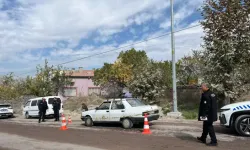 Otomobille Hastaneye Götürülürken Yolda Öldü