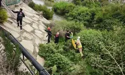Hatay'da Otomobil Dereye Uçtu; 3 Yaralı