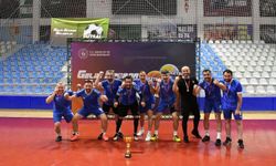 Futsalda Şampiyon Tokat Gençlik Ve Spor İl Müdürlüğü! Samsun Bileti Kapıldı