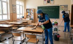 Tokat’ta Eğitime Verilen Arada Okullarda Hijyen Ve Dezenfeksiyon Mesaisi