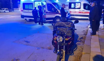 Erbaa’da Elektrikli Motosiklet Kazası: 2 Yaralı