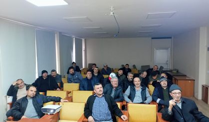 Erbaa’da Bilinçli Tarım Seferberliği: Üreticilere "Bitki Koruma" Eğitimi