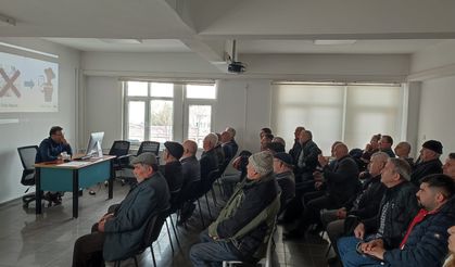 Turhal’da Üreticilere Bitki Koruma Eğitimi Verildi